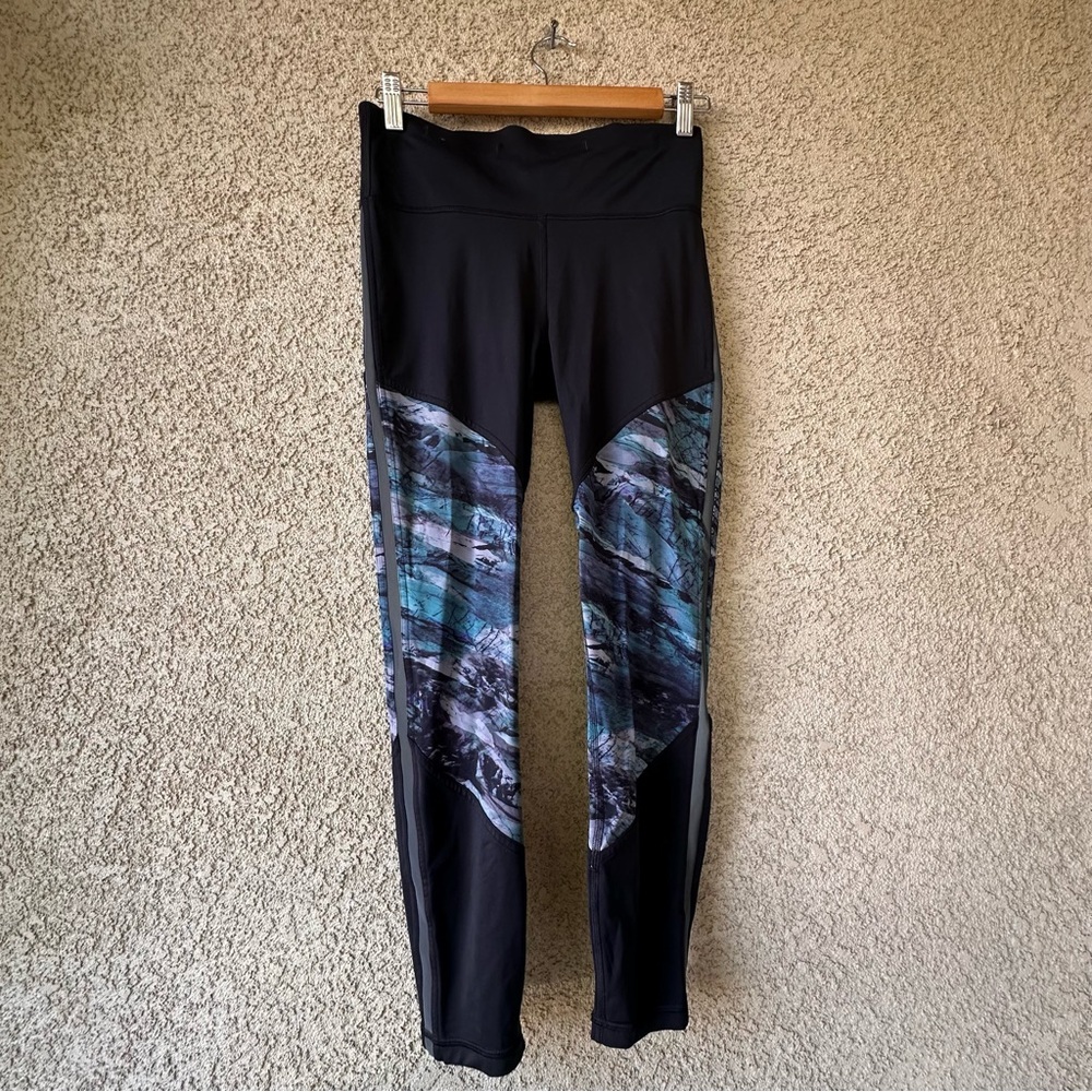 Lululemon Run to Reset Tight 25" Black / Frozen Island Multi - Picture 2 of 7